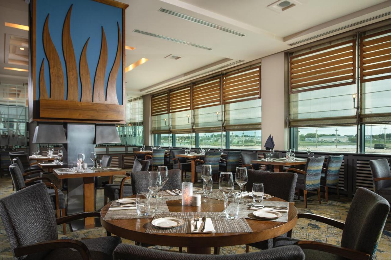 The Galmont Hotel & Spa Galway Exteriér fotografie
