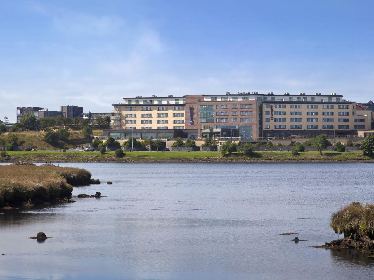 The Galmont Hotel & Spa Galway Exteriér fotografie